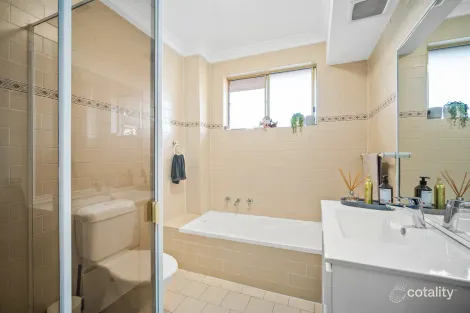 Property photo of 15/194-198 Willarong Road Caringbah NSW 2229