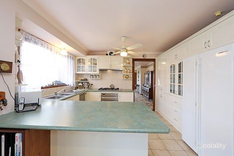 Property photo of 102 Dandelion Drive Rowville VIC 3178