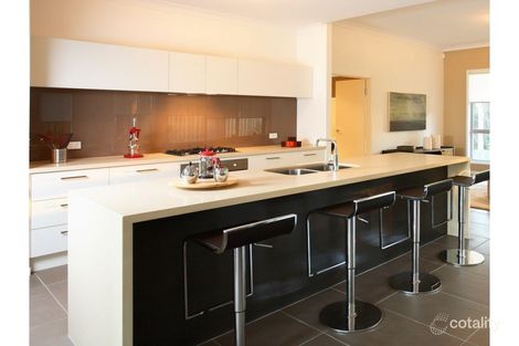 Property photo of 20 Priestly Place Redbank QLD 4301