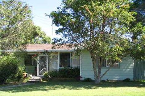 8 Sampson Ave, Belmont North, NSW 2280