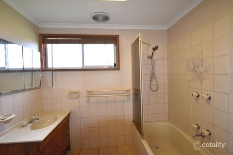 Property photo of 10 Dowling Avenue Springvale VIC 3171