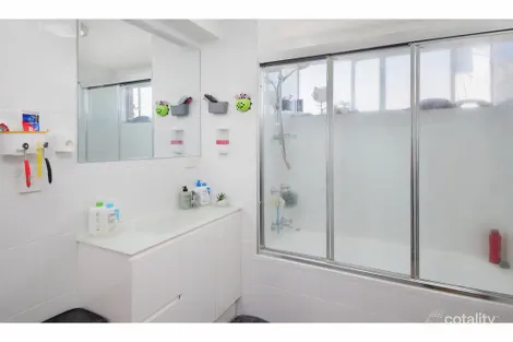Property photo of 2/35 Cracknell Road Annerley QLD 4103