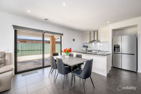 Property photo of 31 Cormorant Boulevard Kialla VIC 3631