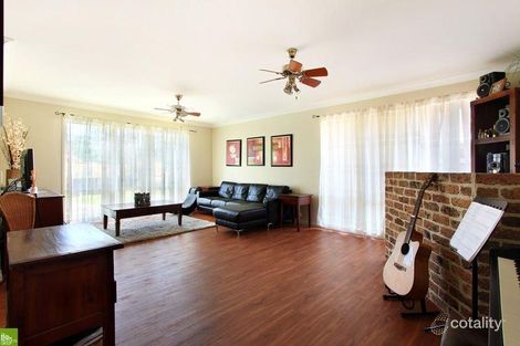 Property photo of 10 Highland Park Drive Horsley NSW 2530