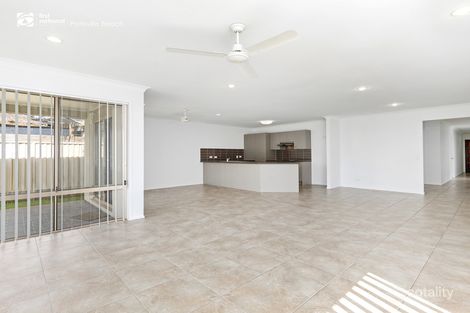 Property photo of 40 Sugar Glider Drive Pottsville NSW 2489