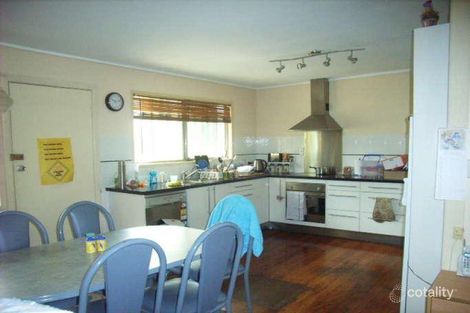 Property photo of 38 The Crescent Kallangur QLD 4503