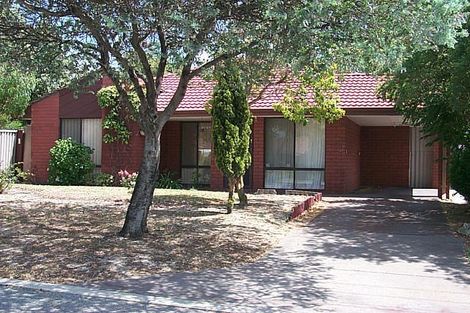 32 Barrallier Cir, Mirrabooka, WA 6061