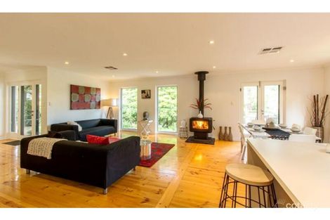 Property photo of 4 Hadleigh Rise Upper Sturt SA 5156