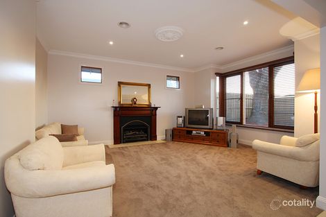 Property photo of 1/620 Warrigal Road Oakleigh South VIC 3167