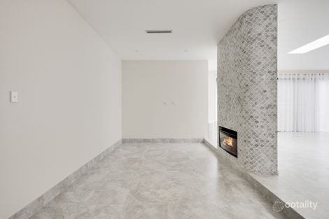 Property photo of 3 Farview Drive Denham Court NSW 2565