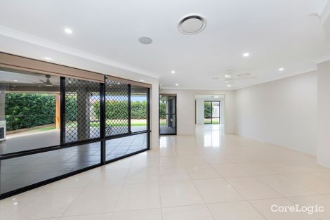 Property photo of 13 Leon Place Coral Cove QLD 4670