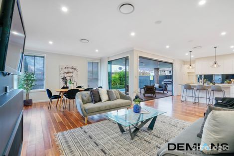 Property photo of 53 Coach Drive Voyager Point NSW 2172