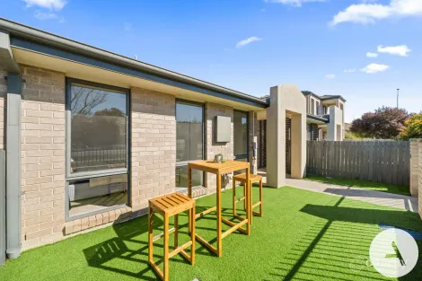 Property photo of 6 Salisbury Street Casey ACT 2913