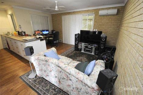 Property photo of 4 Oates Close Usher WA 6230