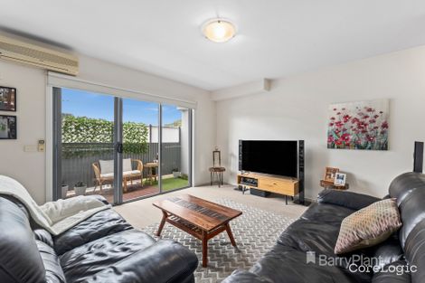 Property photo of 13/15 New Street Ringwood VIC 3134