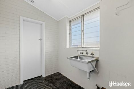 Property photo of 247 Winterfold Road Coolbellup WA 6163