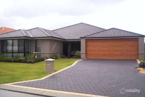 8 Miltona Dr, Secret Harbour, WA 6173