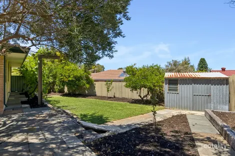 Property photo of 8 Mitchell Place Padbury WA 6025