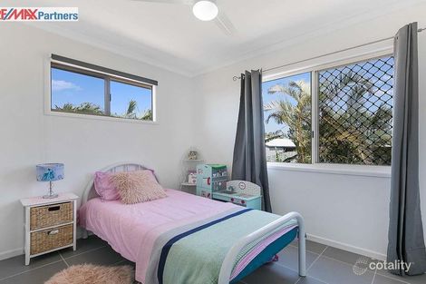 Property photo of 25 Oleander Avenue Kawungan QLD 4655