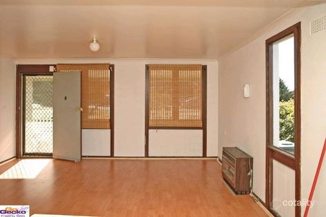 Property photo of 23 Karri Crescent Karabar NSW 2620