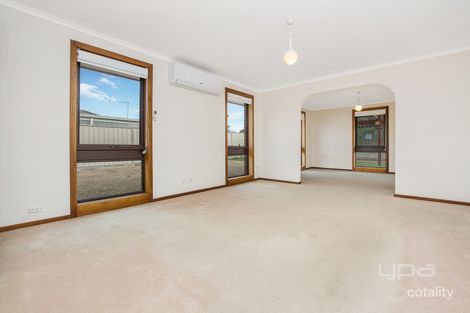Property photo of 7 Snowdon Close Keilor Downs VIC 3038