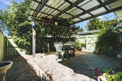Property photo of 4 Hepworth Street Arundel QLD 4214