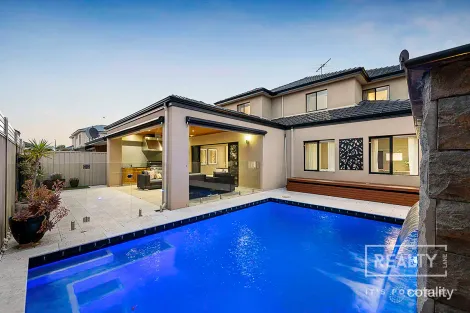 60 Carpenteria Dr, Stirling, WA 6021
