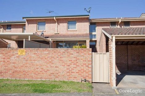 Property photo of 17/42 Woodhouse Drive Ambarvale NSW 2560