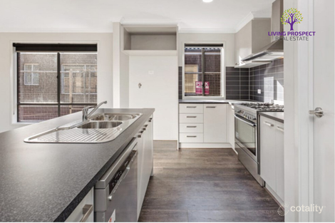 Property photo of 17 Gardener Drive Point Cook VIC 3030