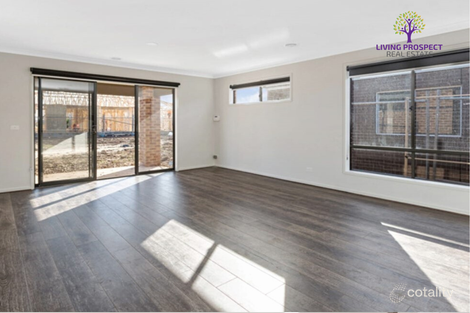 Property photo of 17 Gardener Drive Point Cook VIC 3030