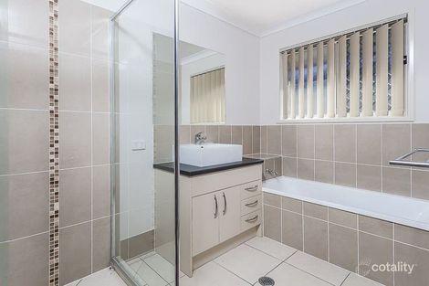 Property photo of 23 Dickson Crescent North Lakes QLD 4509