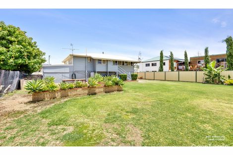 Property photo of 2 Renshaw Street Park Avenue QLD 4701