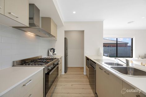 Property photo of 5 Cornell Way Traralgon VIC 3844