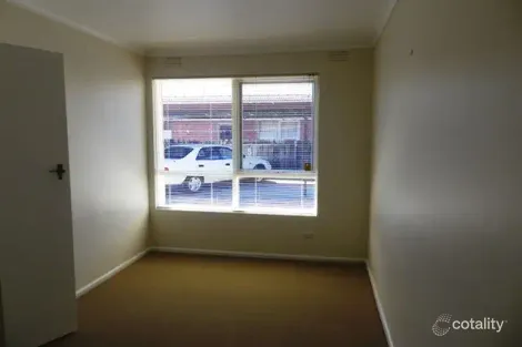 Property photo of 3/1A View Road Springvale VIC 3171