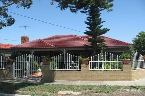 33 Dunkeld Ave, Sunshine North, VIC 3020