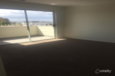 Property photo of 27 Osmond Crescent Wollert VIC 3750