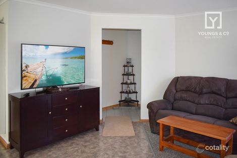 Property photo of 1/2 Homewood Drive Mooroopna VIC 3629