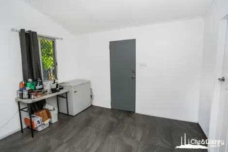 Property photo of 28 Buckley Avenue Parkside QLD 4825