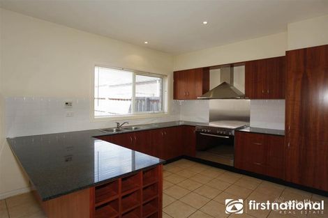 Property photo of 6/10 Parkhill Drive Berwick VIC 3806
