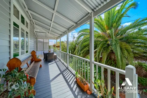 117 Albany Hwy, Mount Melville, WA 6330