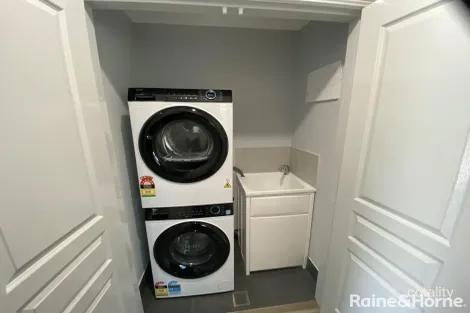 Property photo of 103 Diamond Drive Orange NSW 2800