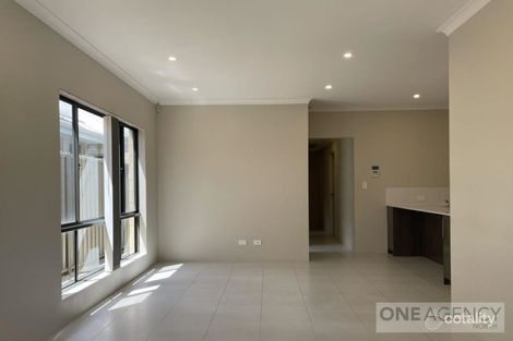 Property photo of 10 Macadamia Loop Piara Waters WA 6112