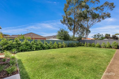 Property photo of 10 Dartmouth Court Manor Lakes VIC 3024