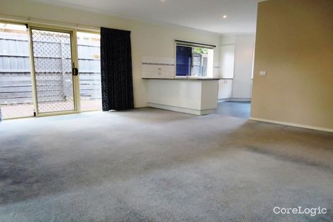 Property photo of 5 Oak Court Mitcham VIC 3132