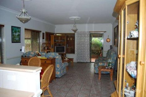 Property photo of 9 Leyburn Crescent Forest Lake QLD 4078