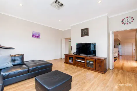 Property photo of 45 Gentilli Way Salter Point WA 6152