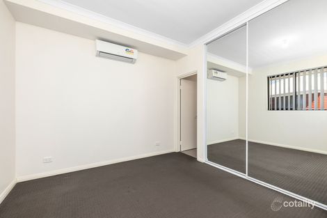 Property photo of 11/35 Brushfoot Boulevard Success WA 6164