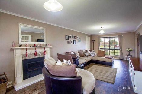 Property photo of 11 Andrea Court Lara VIC 3212