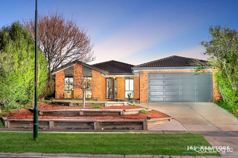 Property photo of 21 Shaftsbury Avenue Berwick VIC 3806