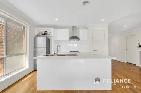 Property photo of 29 Grima Crescent Wyndham Vale VIC 3024